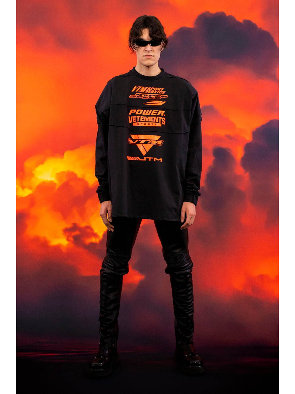 VETEMENTS 21awスタイリング画像