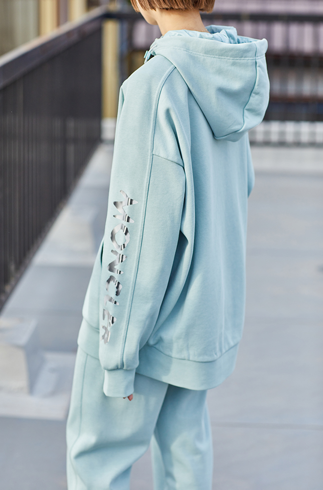 staff_04