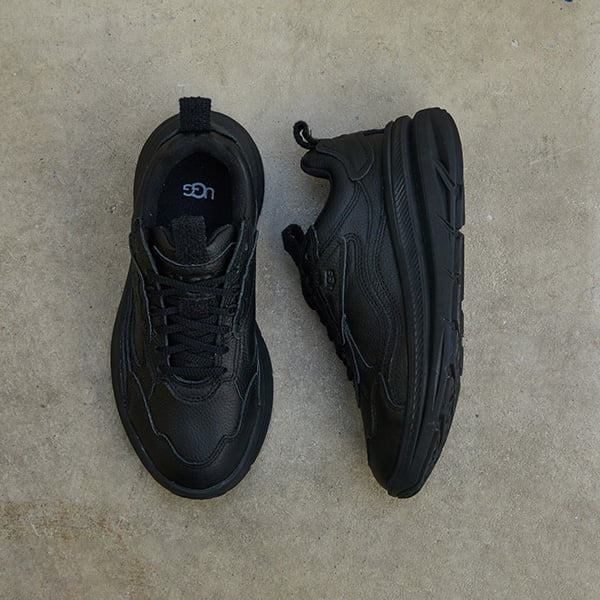 UGG / W CA1