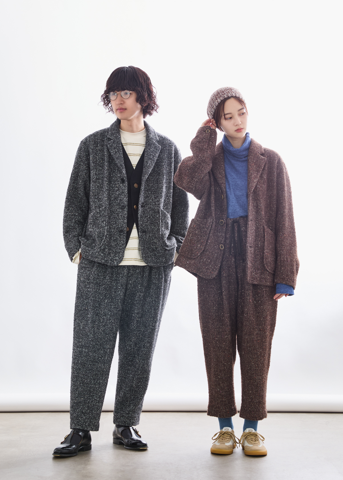 LOOK01