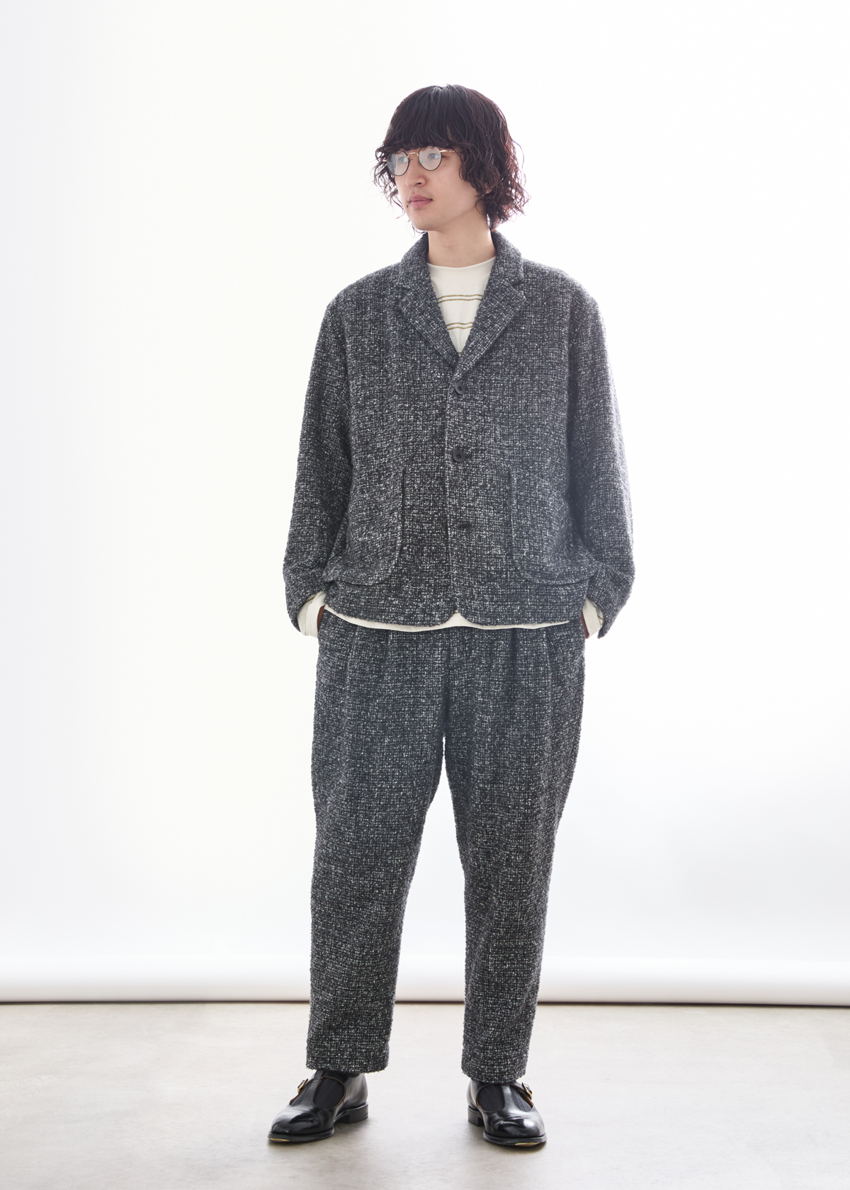 LOOK01-2