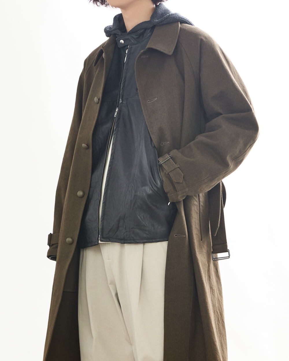 LOOK01-3