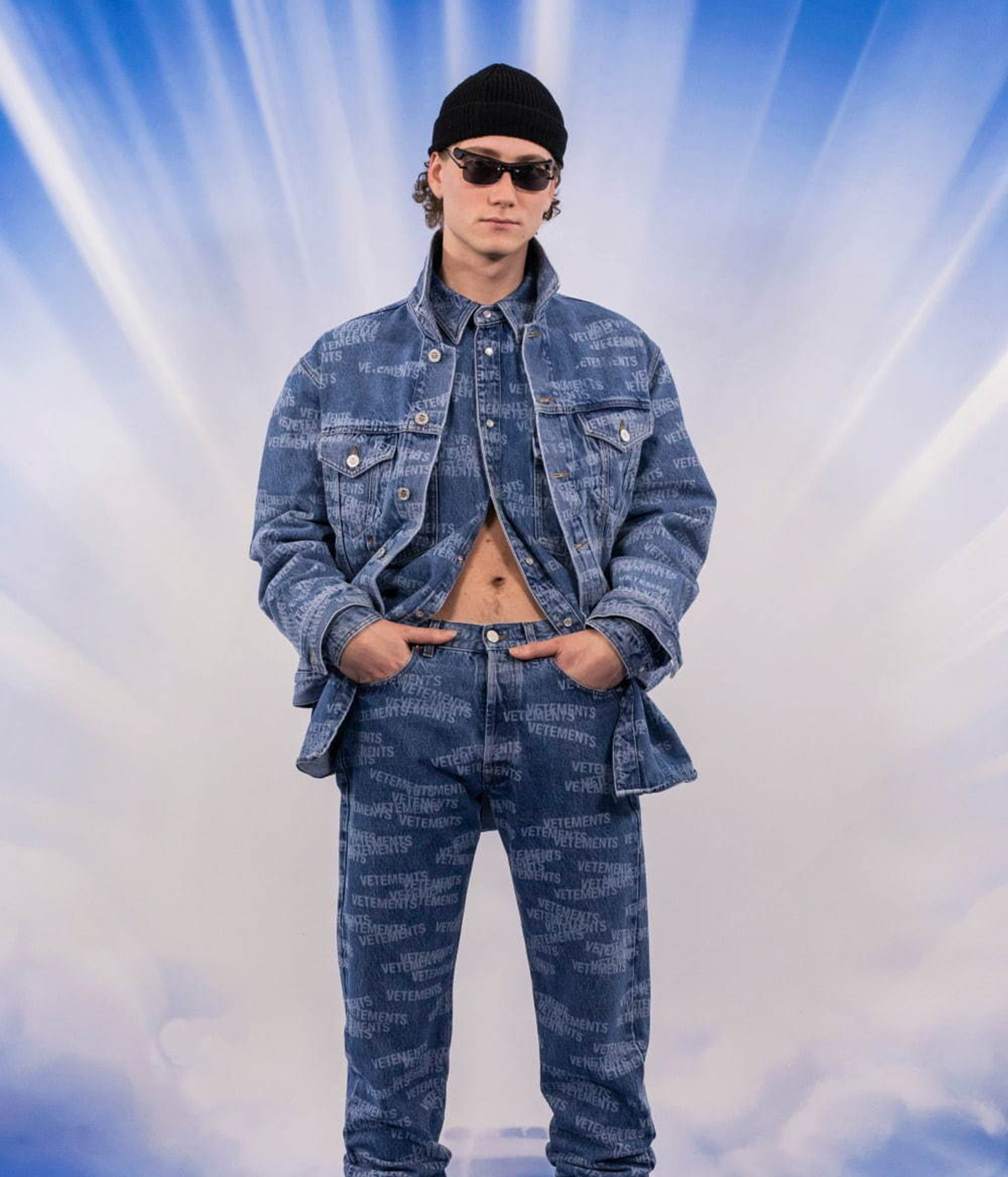 VETEMENTS,ヴェトモン