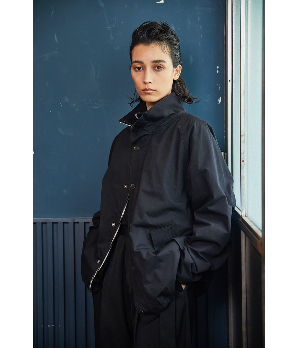 LOOK01
