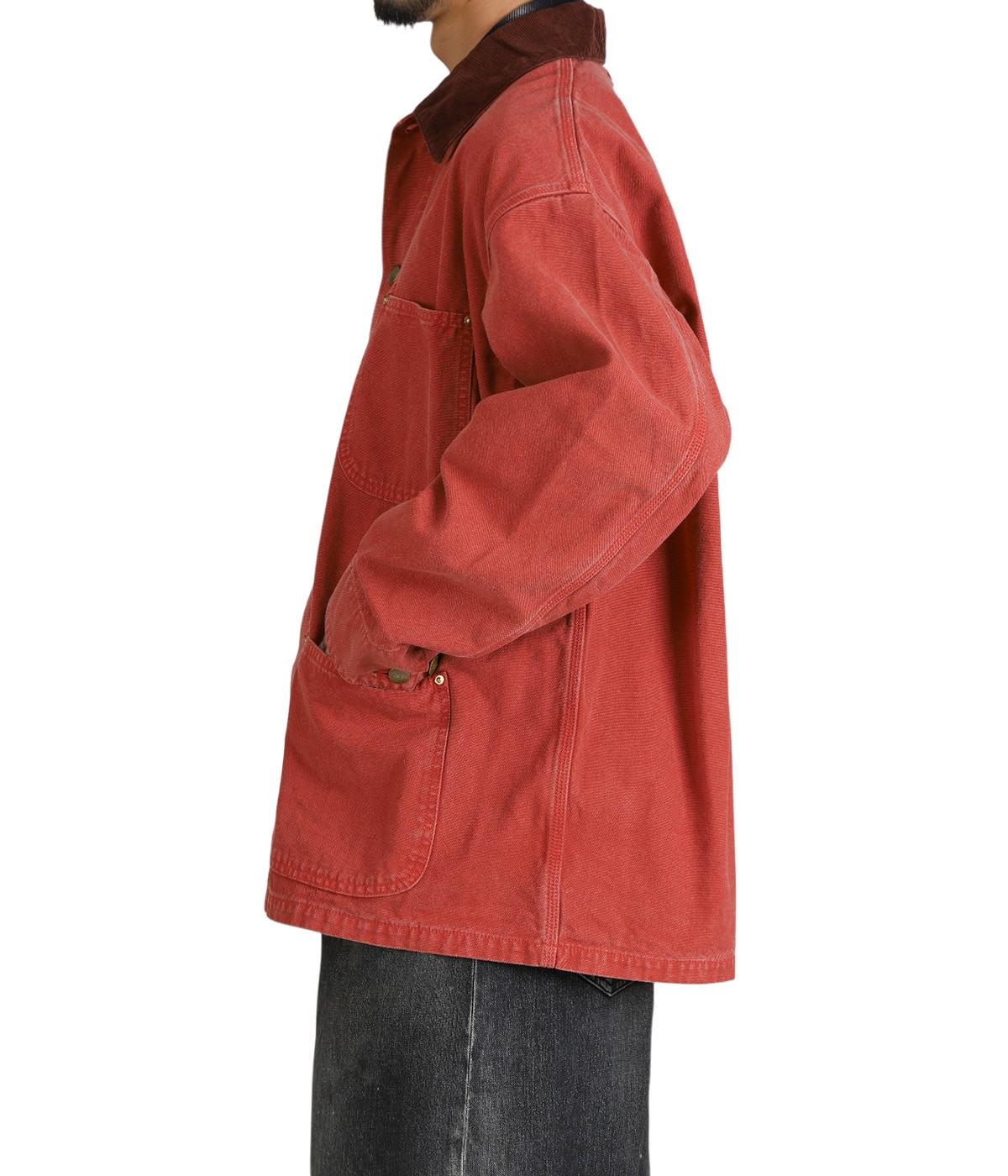 model（184cm / 63kg）B85 W80 H102 着用サイズ：3(L)