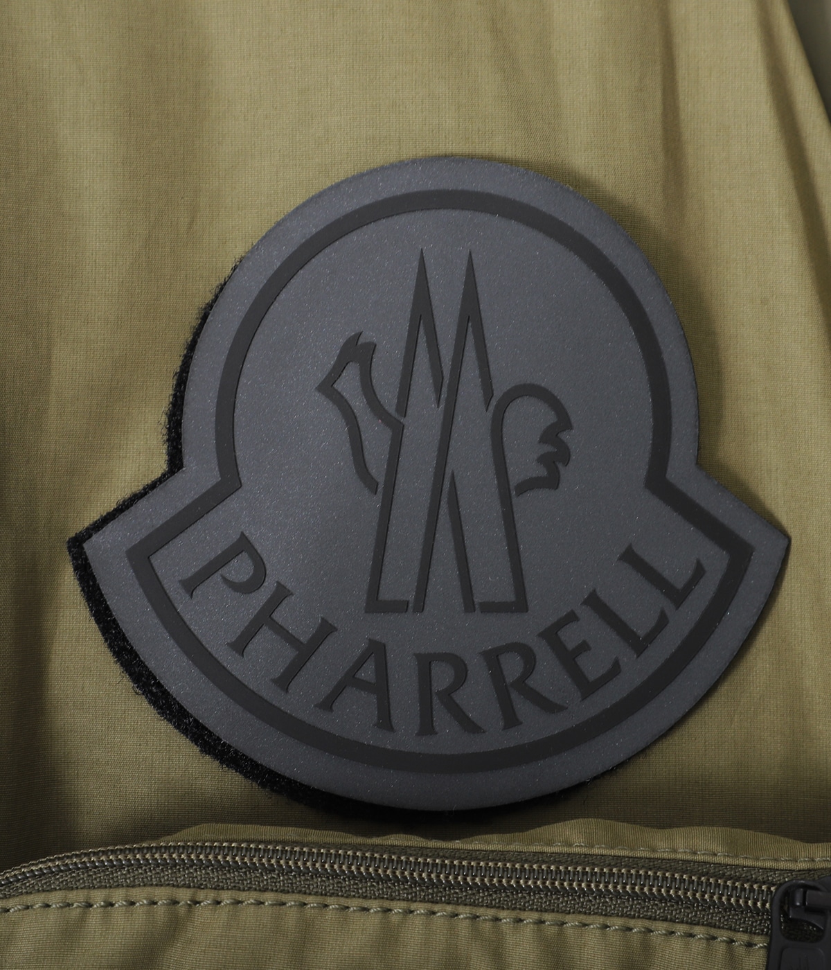 【国内在庫】MONCLER PHARRELL WILLIAMS パーカー フーディー 国内在庫】MONCLER PHARRELL WILLIAMS パーカー フーディー