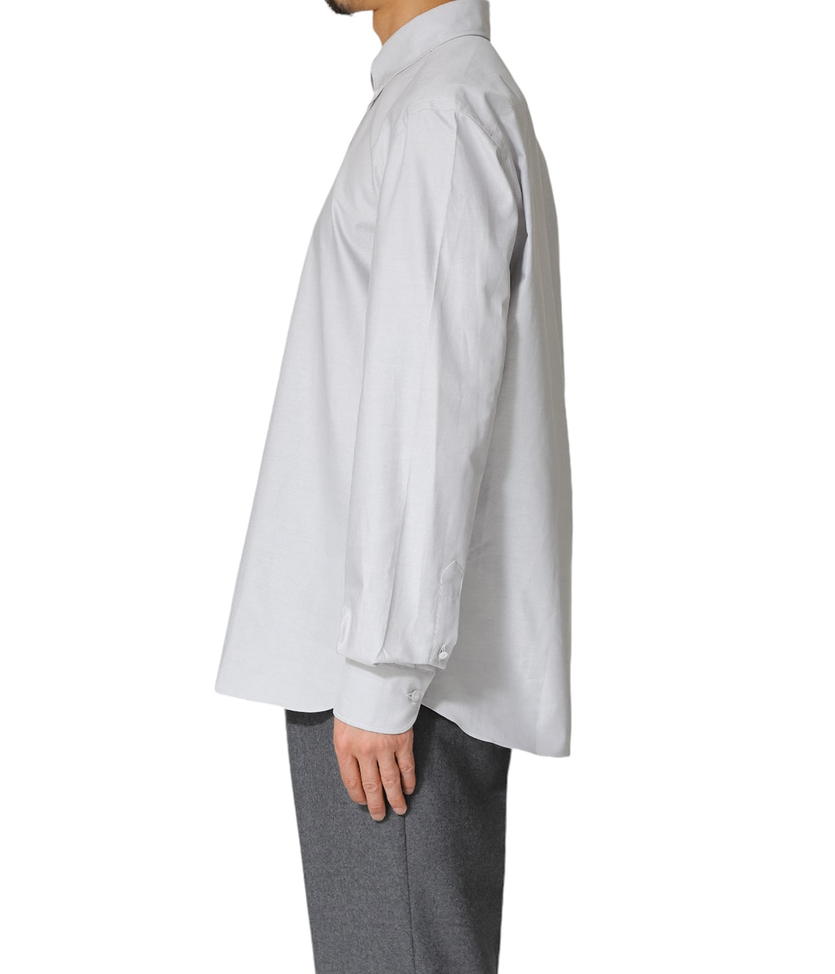 model（175cm / 60kg）B85 W75 H92 着用サイズ：39