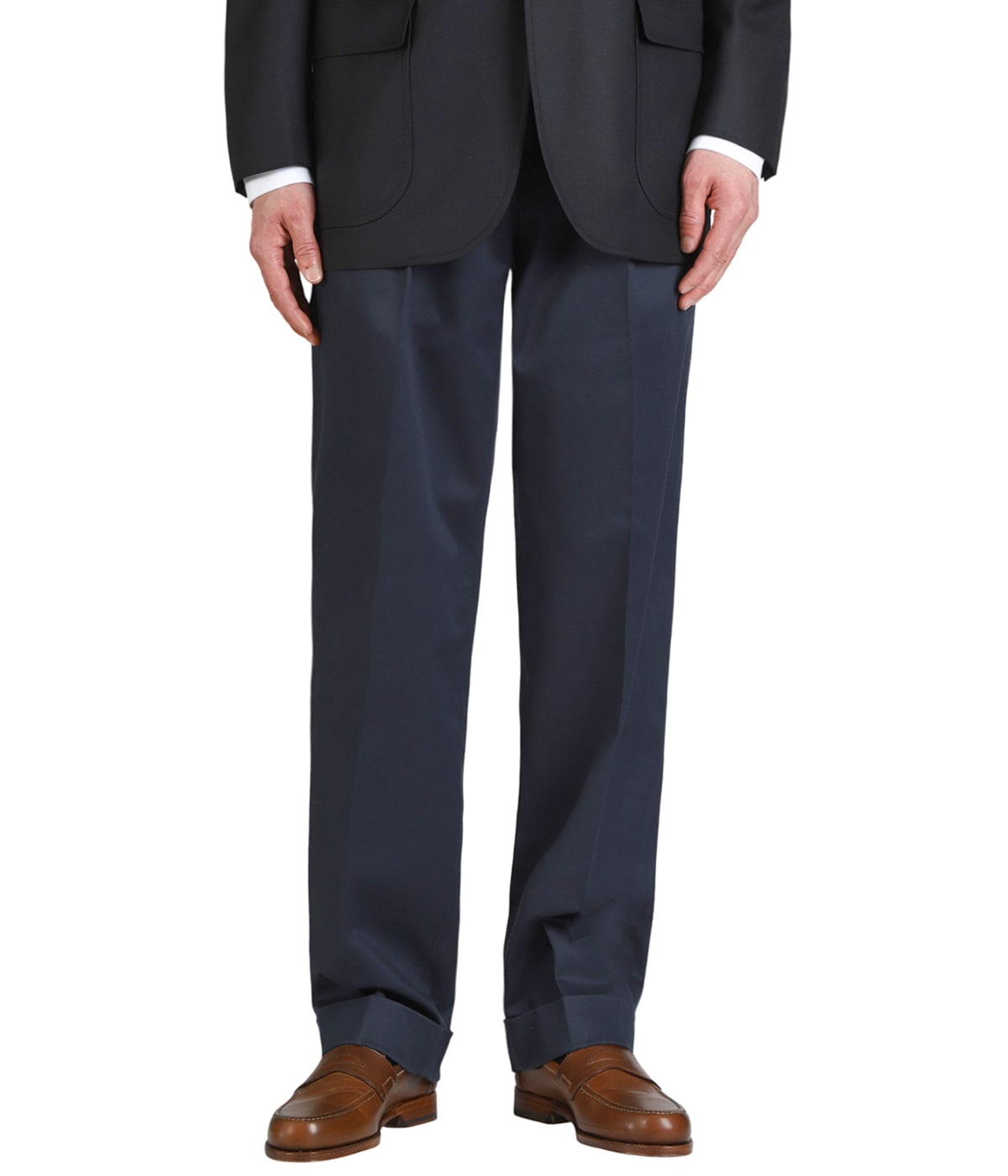 model（175cm / 60kg）B85 W75 H92 着用サイズ：31