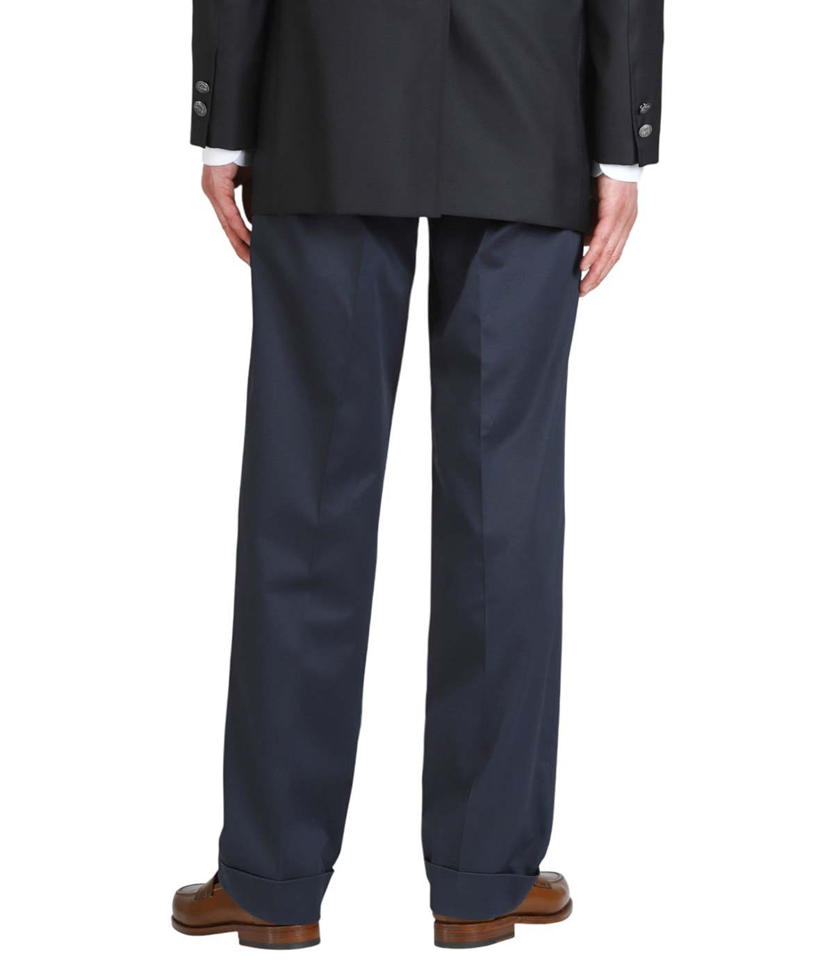 model（175cm / 60kg）B85 W75 H92 着用サイズ：31