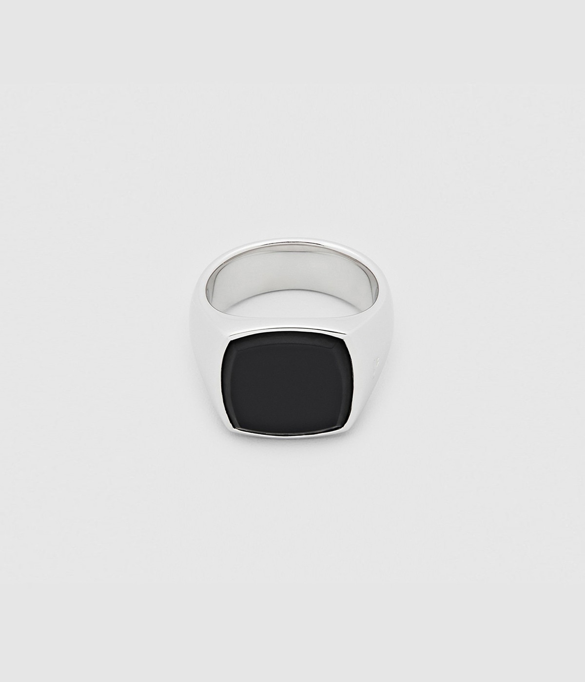 Cushion Black Onyx (M) | TOMWOOD(トムウッド) / アクセサリー