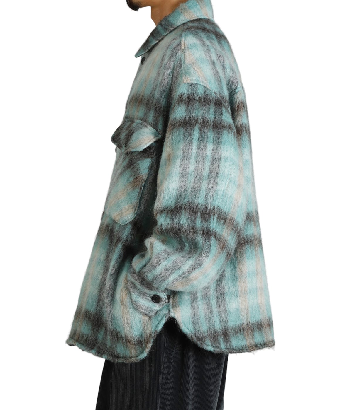 model(175cm / 60kg)B85 W75 H92 着用サイズ：L(48)