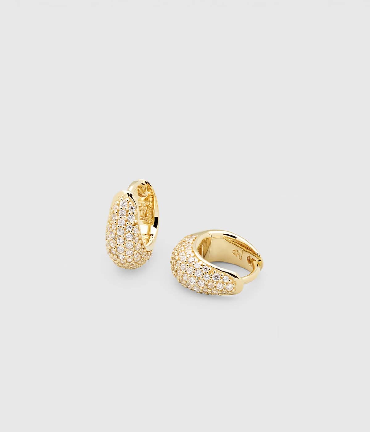 Tom Wood トムウッド レディース Liz Huggies Satin Gold ピアス Liz Hoop Gold - Tom Wood Project Official Online Store