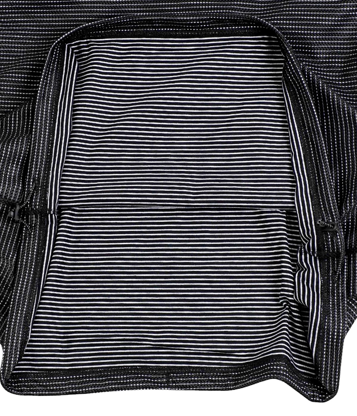 BALLOON BORDER LAYERED MESH T-SHIRT | is-ness(イズネス