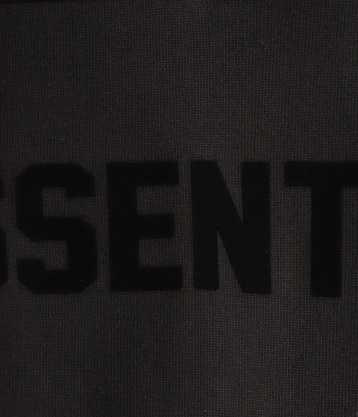 Football Tee | ESSENTIALS FEAR OF GOD(エッセンシャルズ