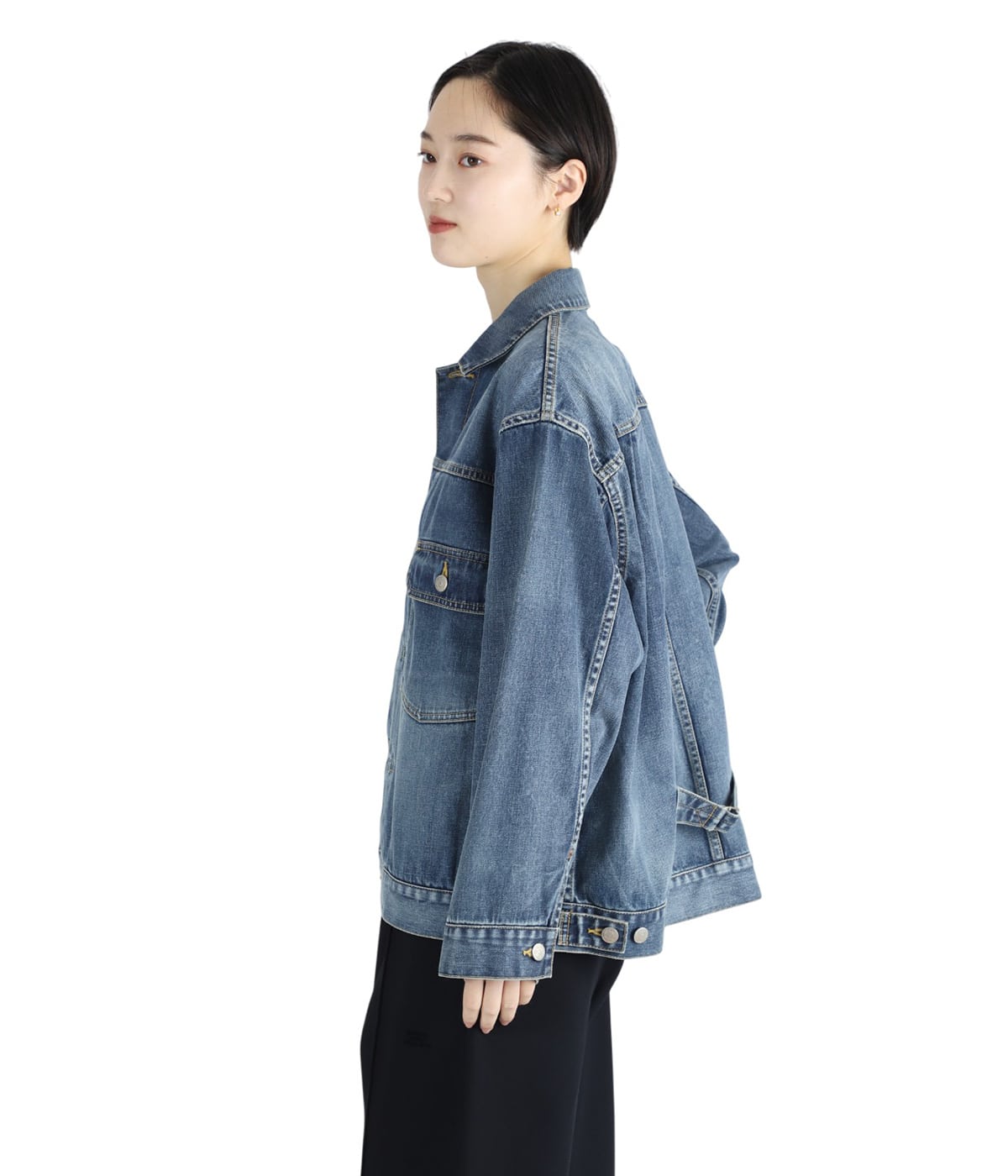 model（166cm） 着用サイズ：36