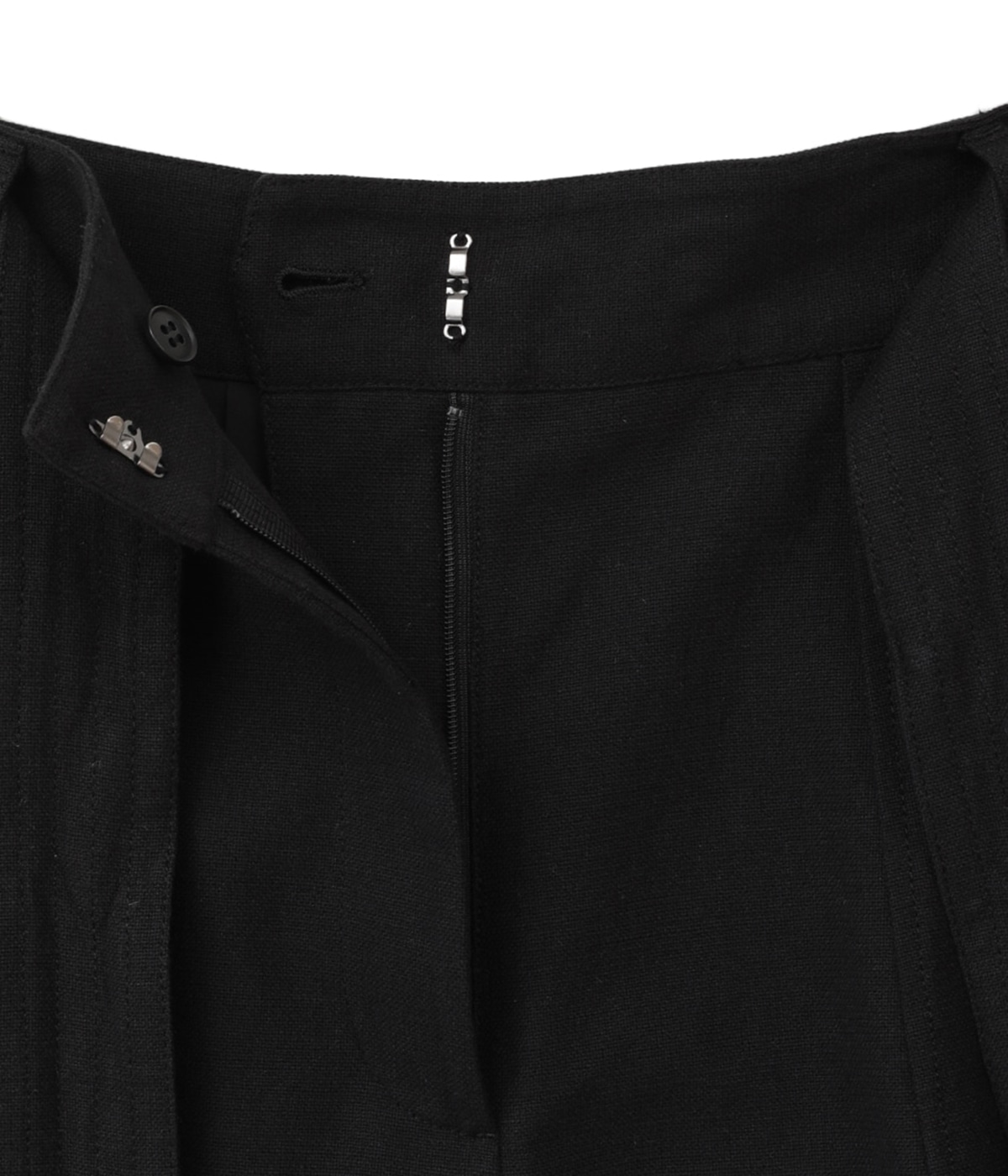 ■専用■美品 CLANE 2,8万 バックオープン ハイウエストパンツ ブラック 0000000021122_sG9kX0e.jpg