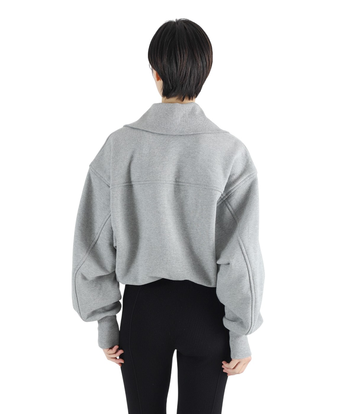 model（166cm） 着用サイズ：FREE(ONE)