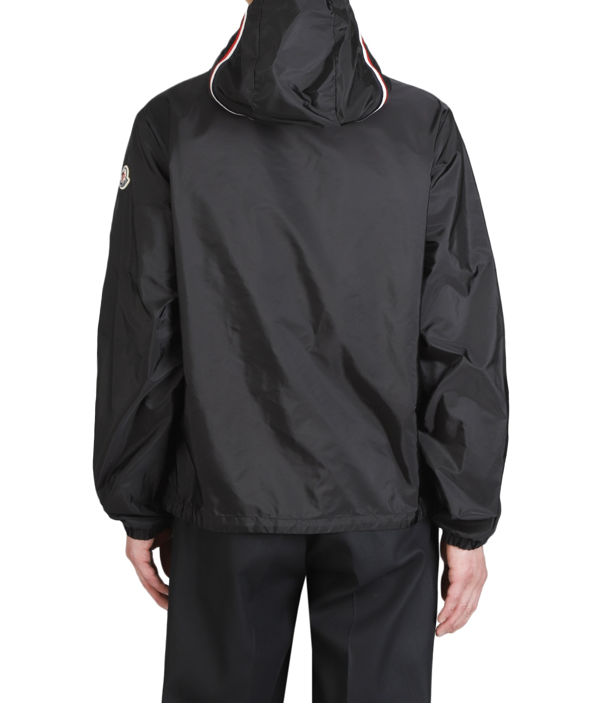 model（175cm / 60kg）B85 W75 H92 着用サイズ：2