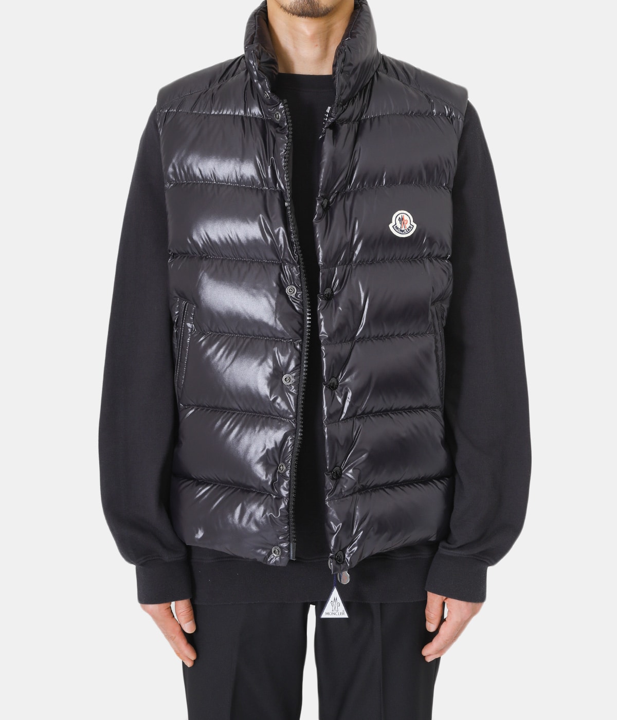 美品　確実正規品　モンクレール　TIB　ダウンベスト　ブラック　サイズ4 メンズ BEAMS F（ビームスF）MONCLER / TIBB ナイロン ダウンベスト