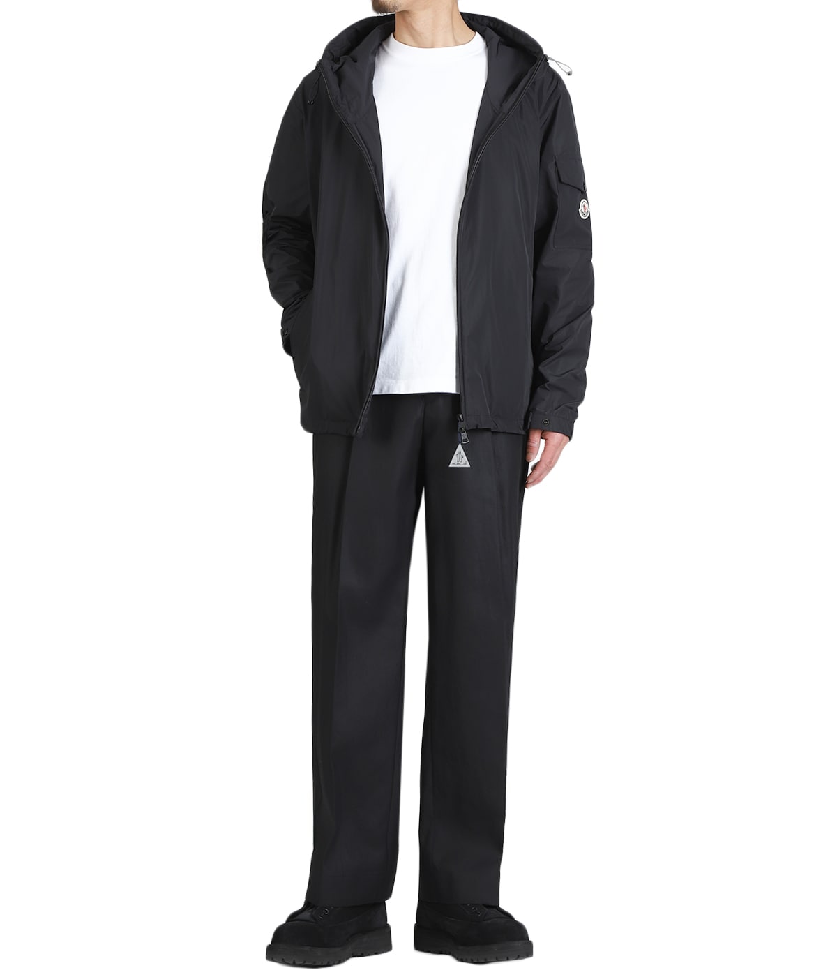 model（175cm / 60kg）B85 W75 H92 着用サイズ：2