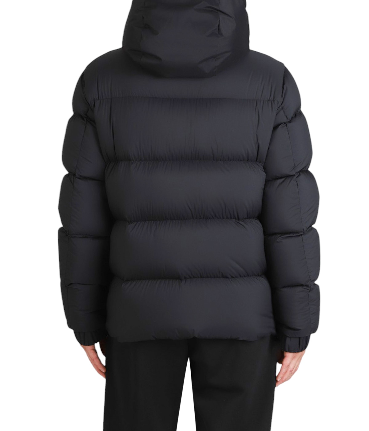 正規品　MONCLER モンクレール　マデイラ　ブラック サイズ5 希少サイズ MONCLER モンクレール アウター ダウン マデイラ MADEIRAショート