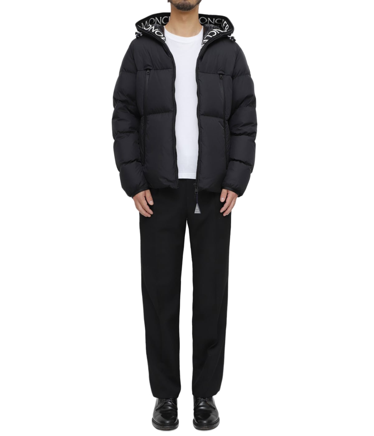 MONCLER MONTCLA モンクレール　モンクラ サイズ4 MONCLER - 新品未使用・XLサイズ・4号 MONCLER MONTCLA ダウン