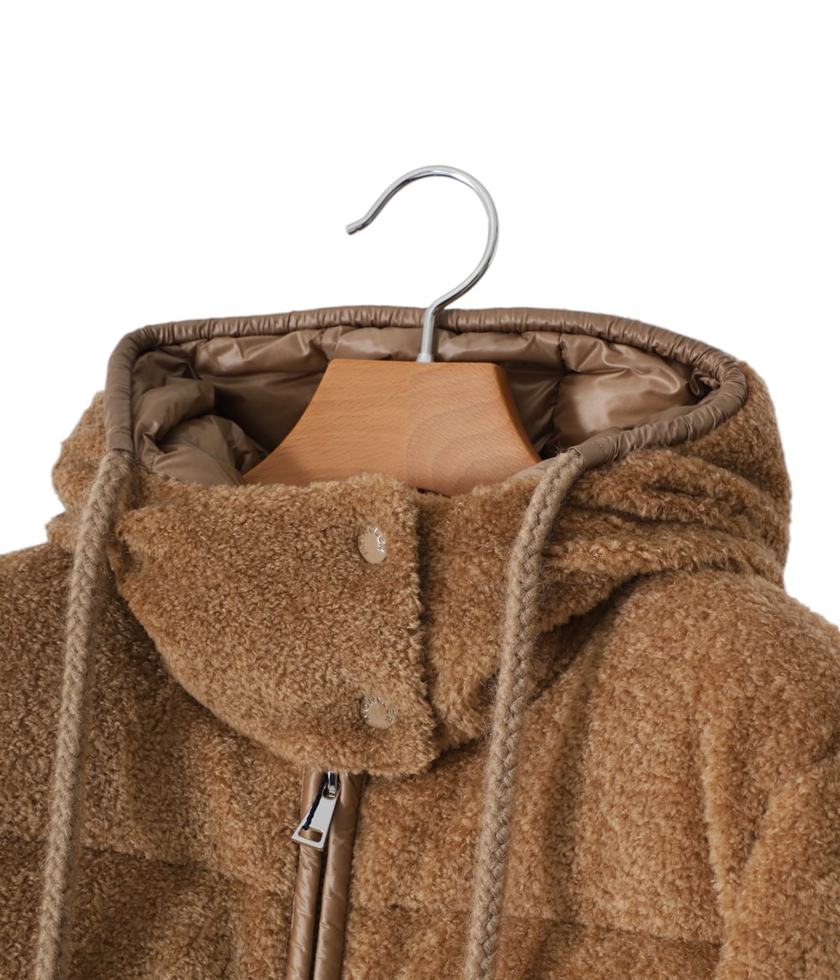 パリ直営店買付!【MONCLER】Belcastel テディロングダウン パリ直営店買付!【MONCLER】Belcastel テディロングダウン