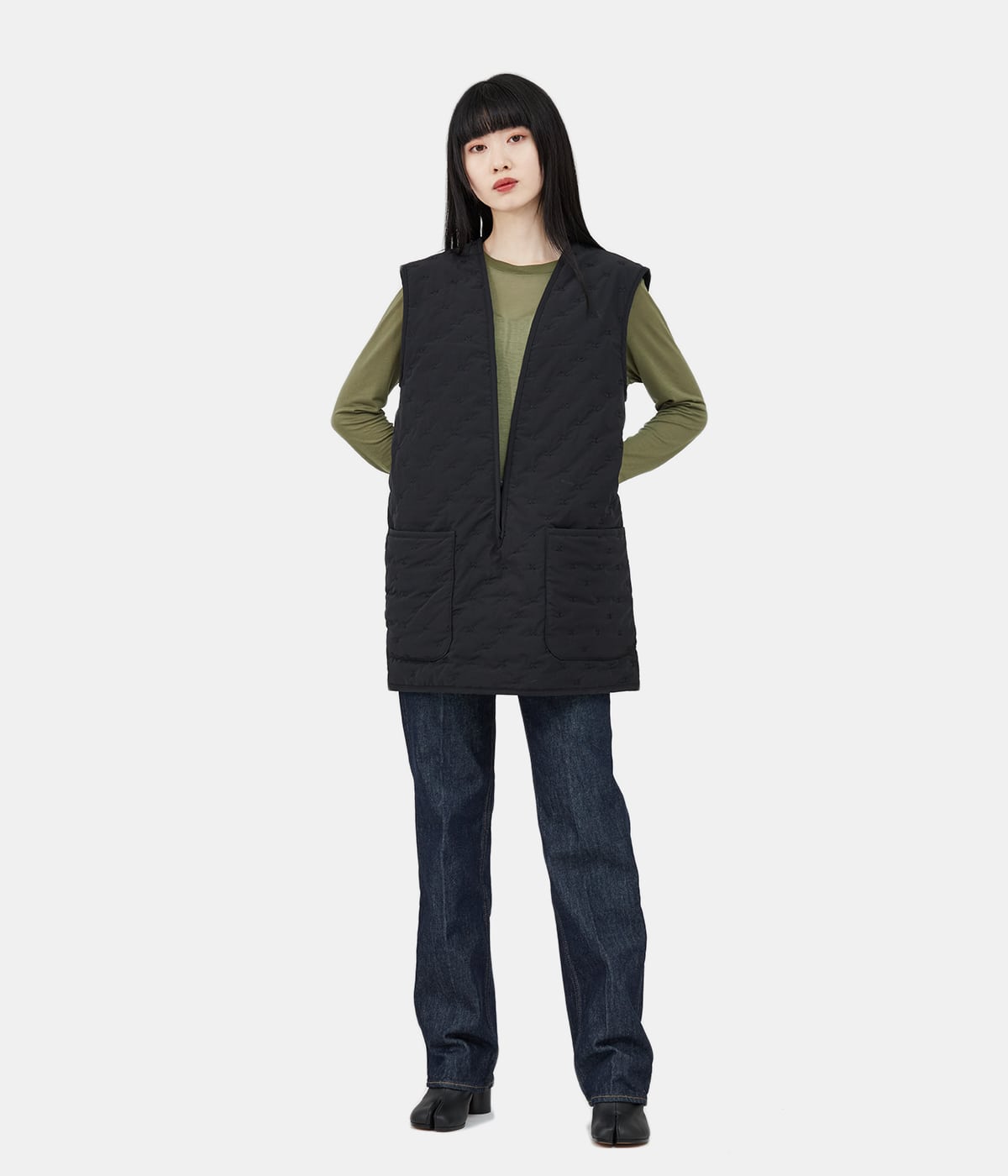 フォトコピュー　ベスト レディース】QUILTING EMBROIDERY VAREUSE (VALERIA