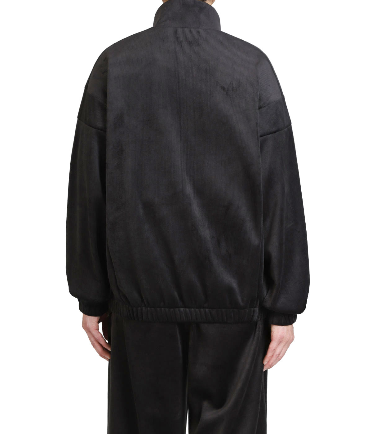 model（175cm / 60kg）B85 W75 H92 着用サイズ：38