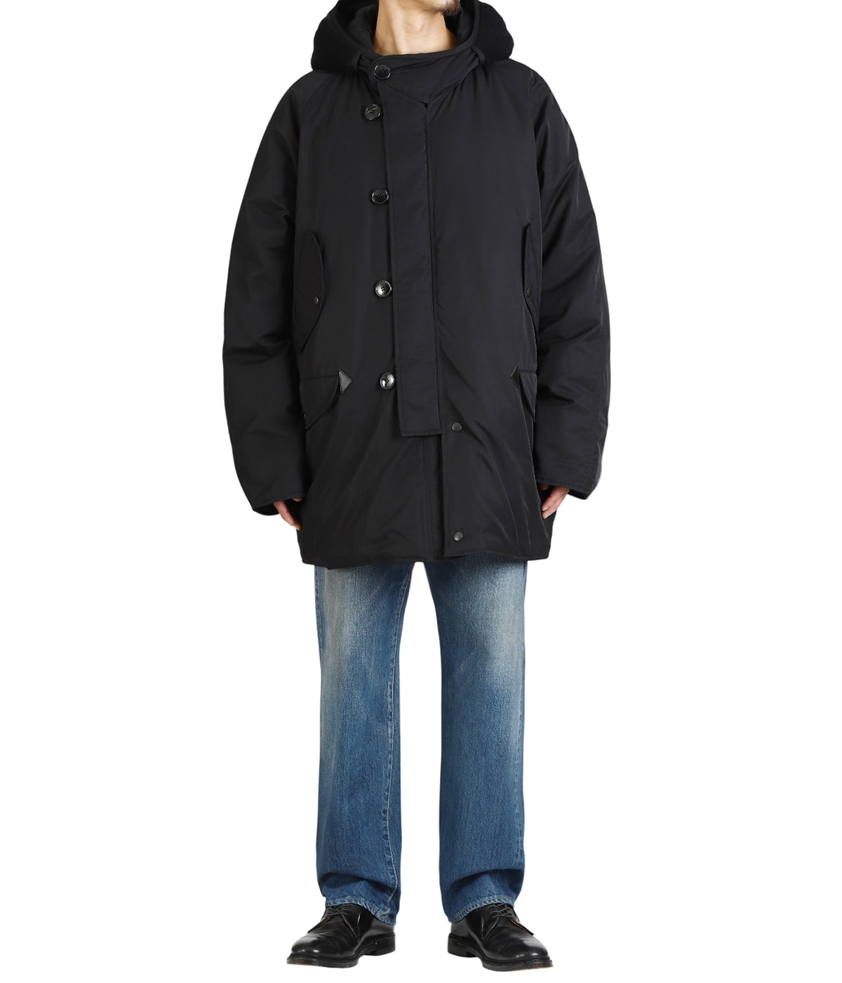 model(175cm / 60kg)B85 W75 H92 着用サイズ：2