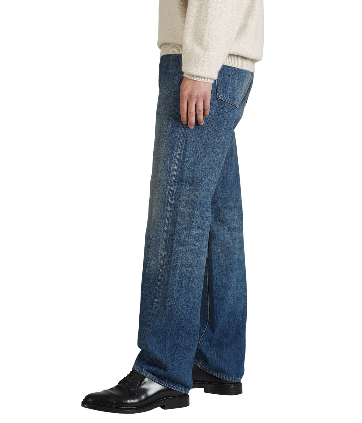 model(175cm / 60kg)B85 W75 H92 着用サイズ：2