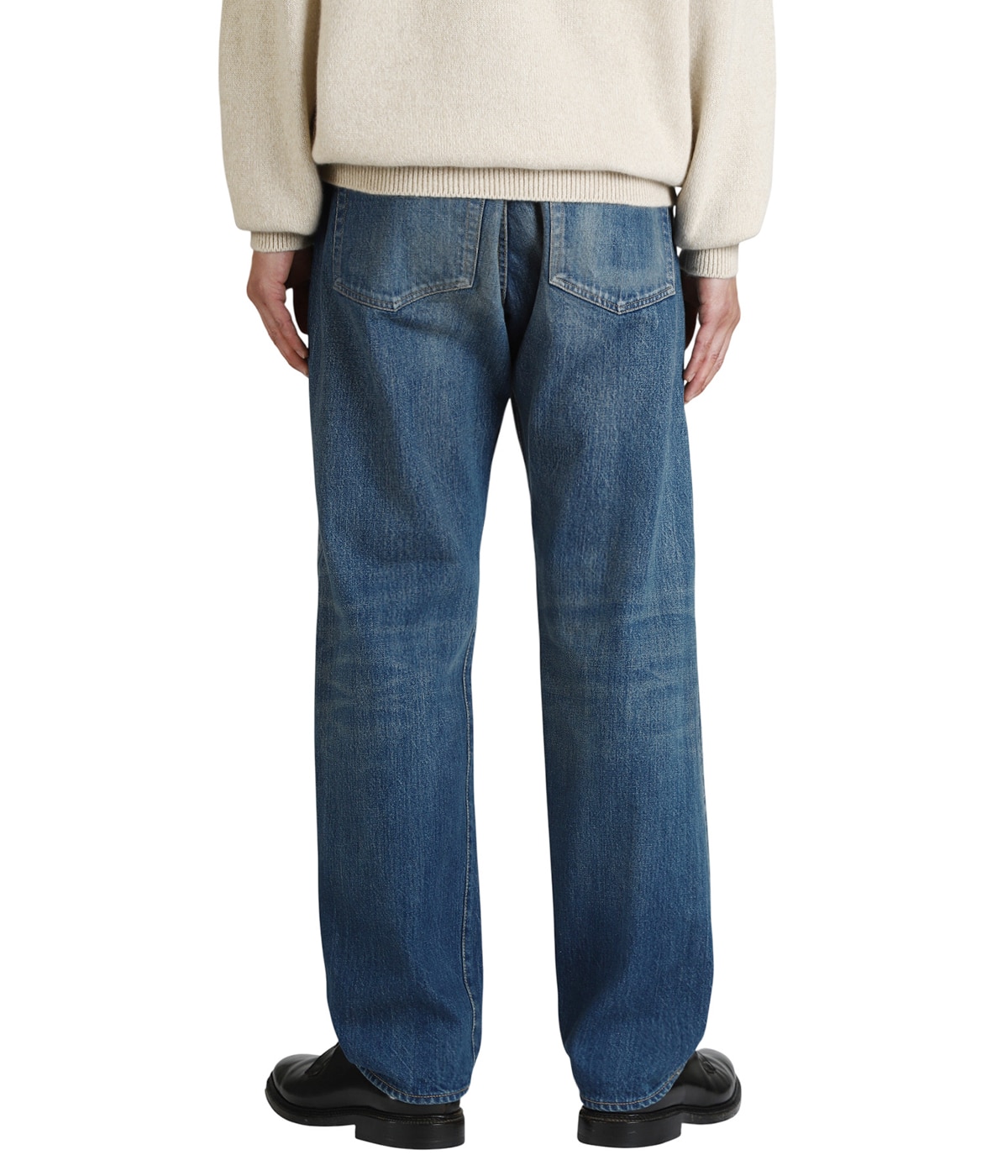 model(175cm / 60kg)B85 W75 H92 着用サイズ：2