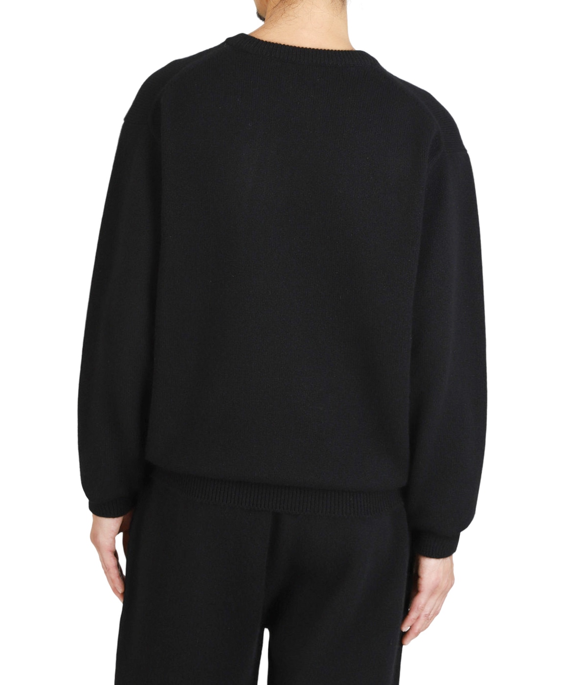 model(175cm / 60kg)B85 W75 H92 着用サイズ：2