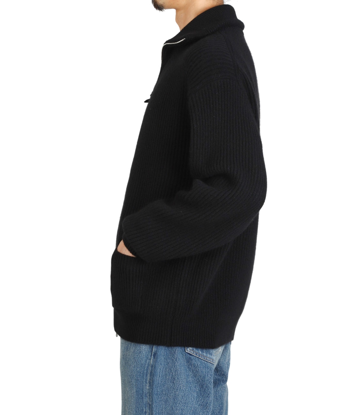 model(175cm / 60kg)B85 W75 H92 着用サイズ：2