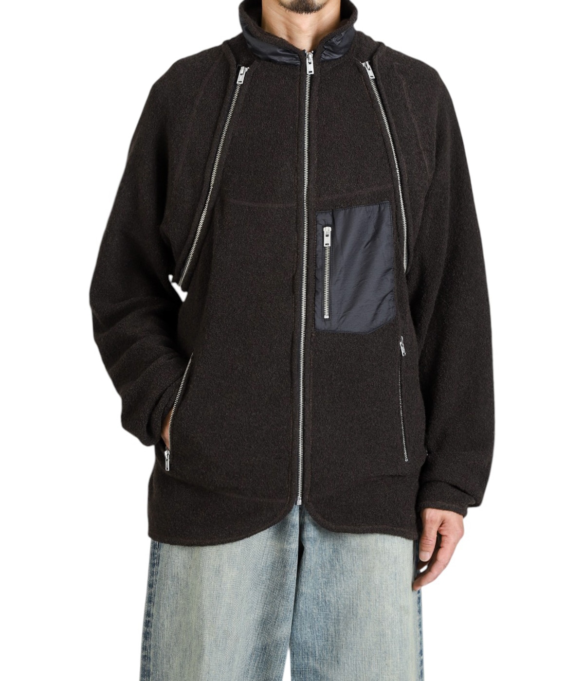 model（175cm / 60kg）B85 W75 H92 着用サイズ：2