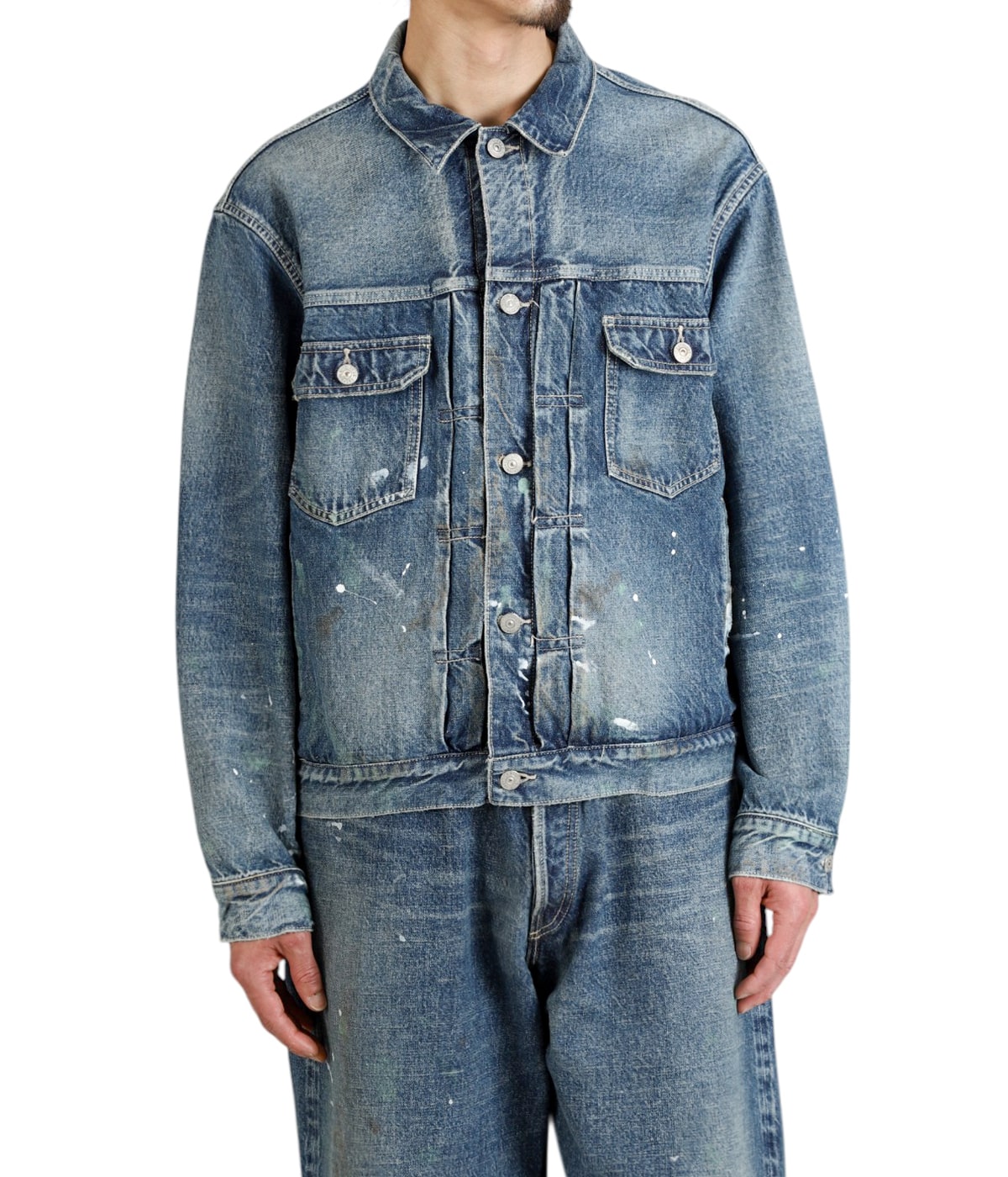 model（175cm / 60kg）B85 W75 H92 着用サイズ：M