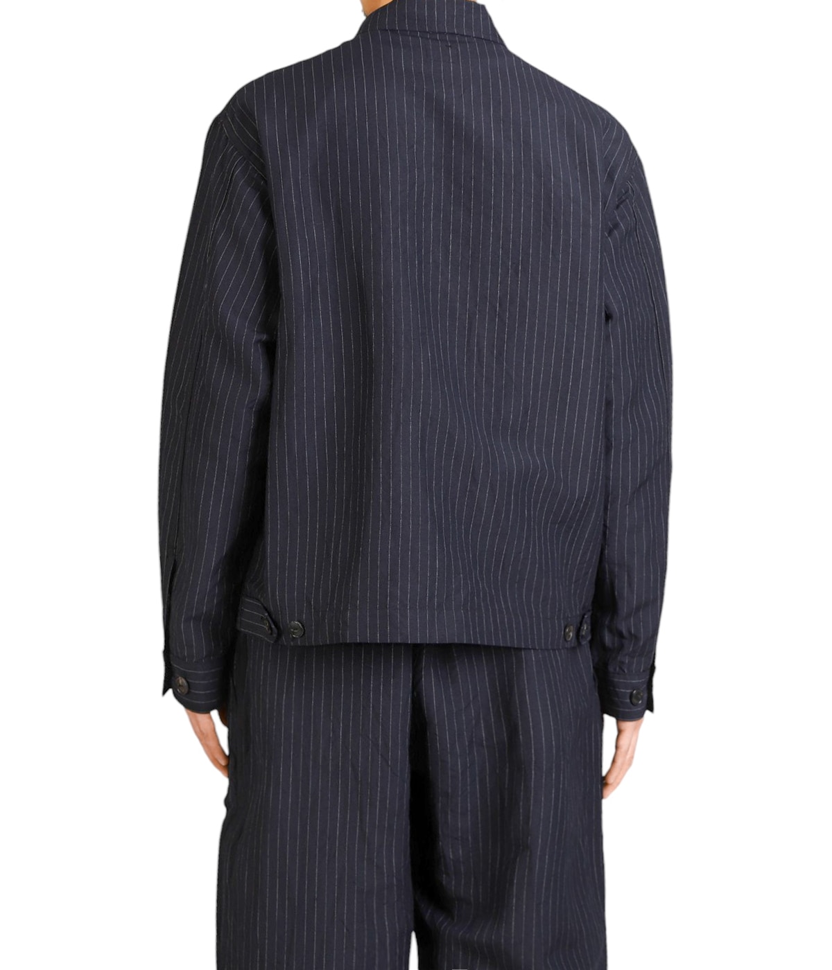 model（175cm / 60kg）B85 W75 H92 着用サイズ：M