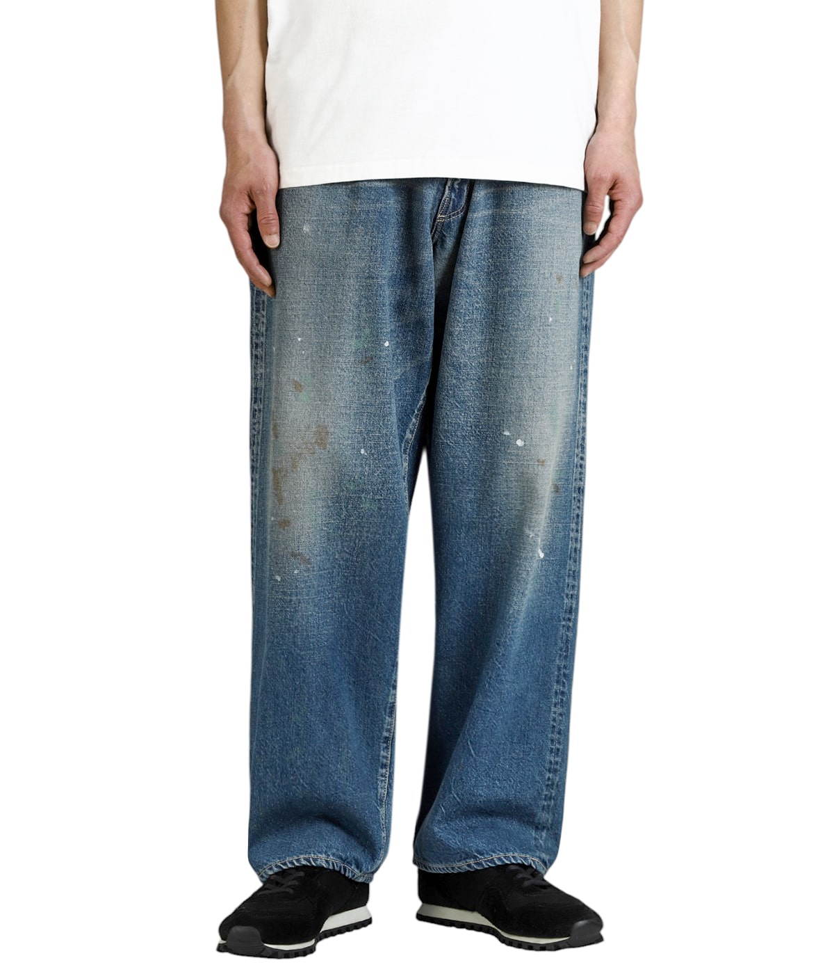 model（175cm / 60kg）B85 W75 H92 着用サイズ：M