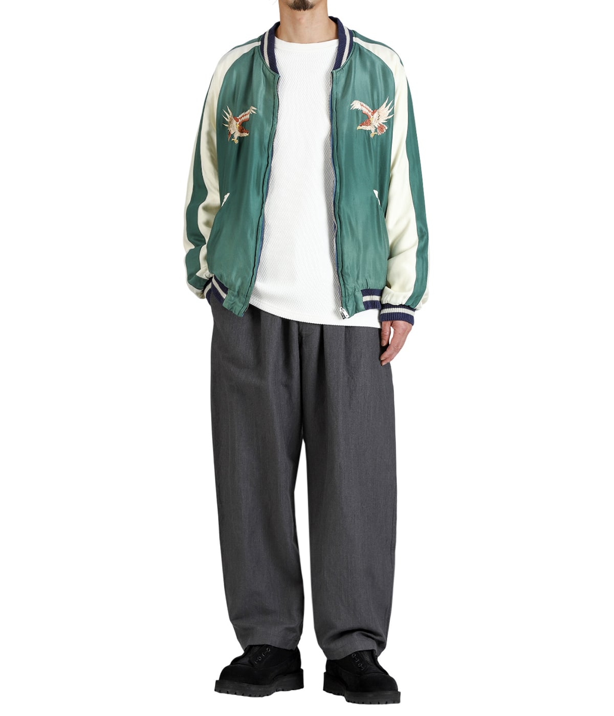 model（175cm / 60kg）B85 W75 H92 着用サイズ：M