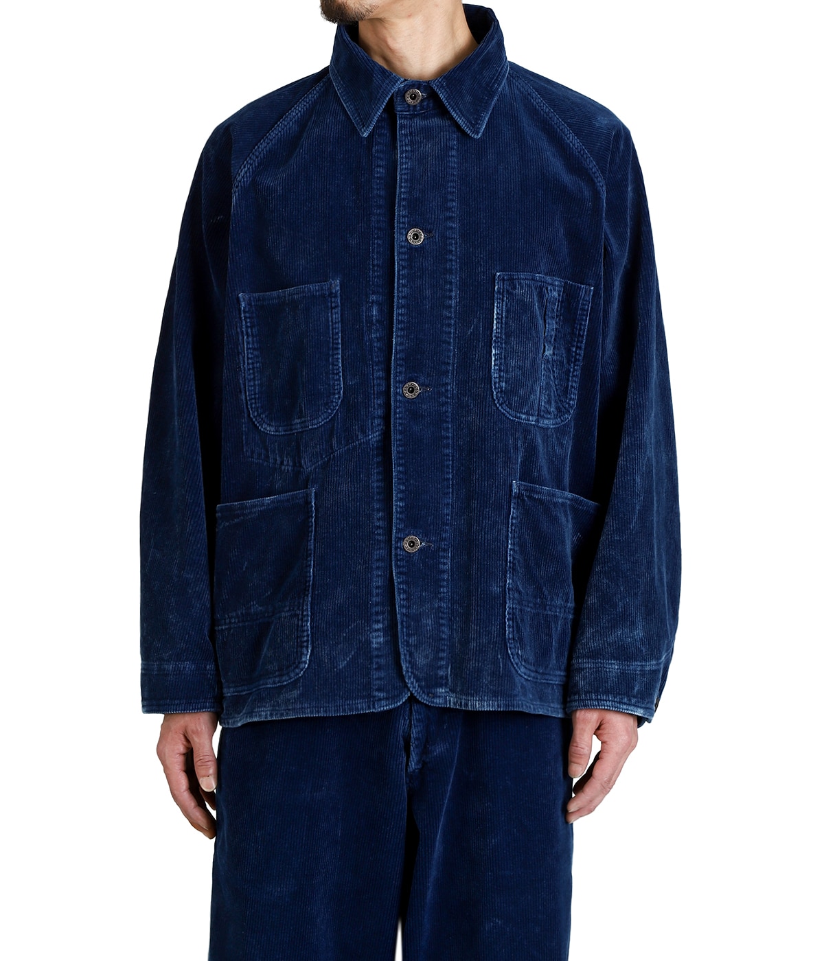 model（175cm / 60kg）B85 W75 H92 着用サイズ：M