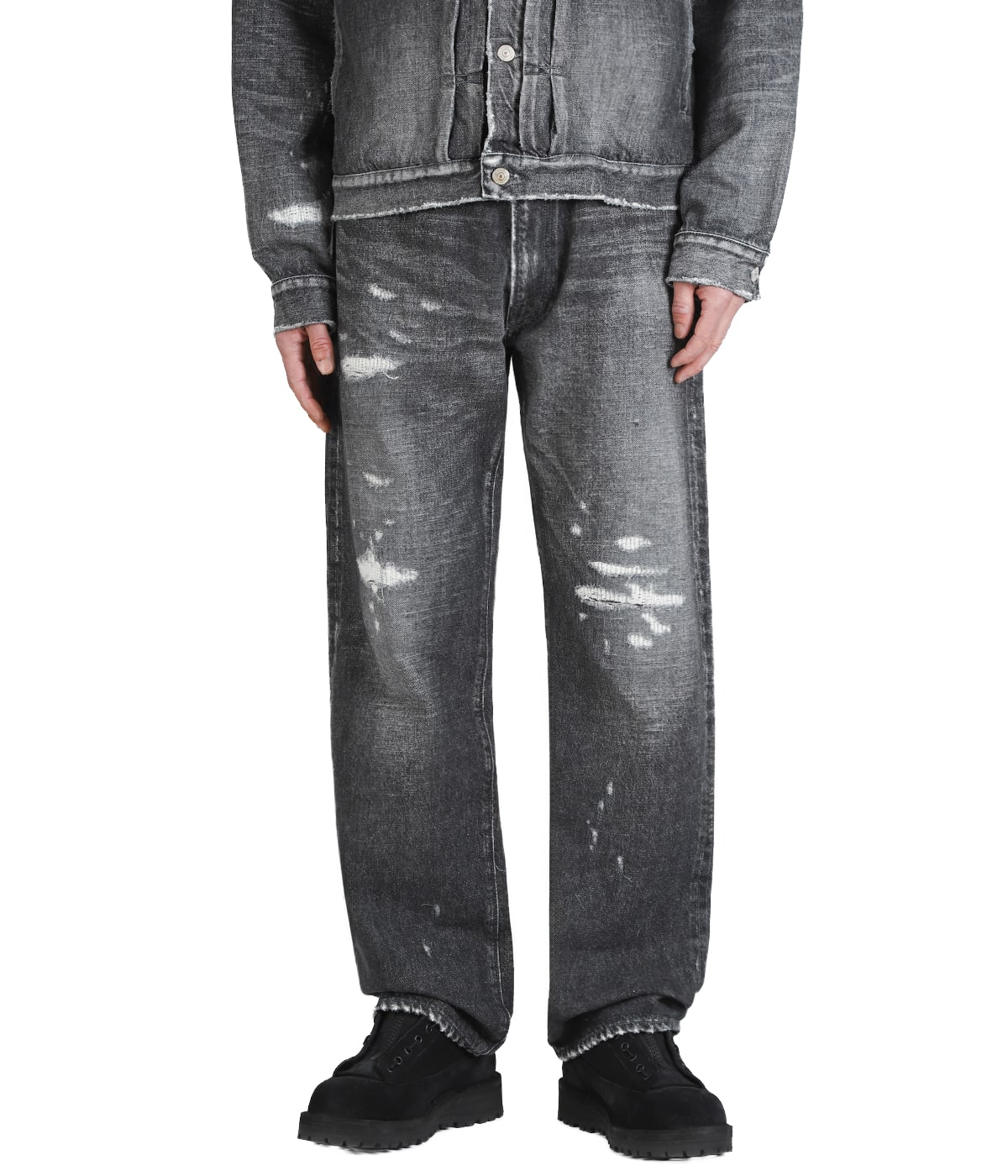 model（175cm / 60kg）B85 W75 H92 着用サイズ：M