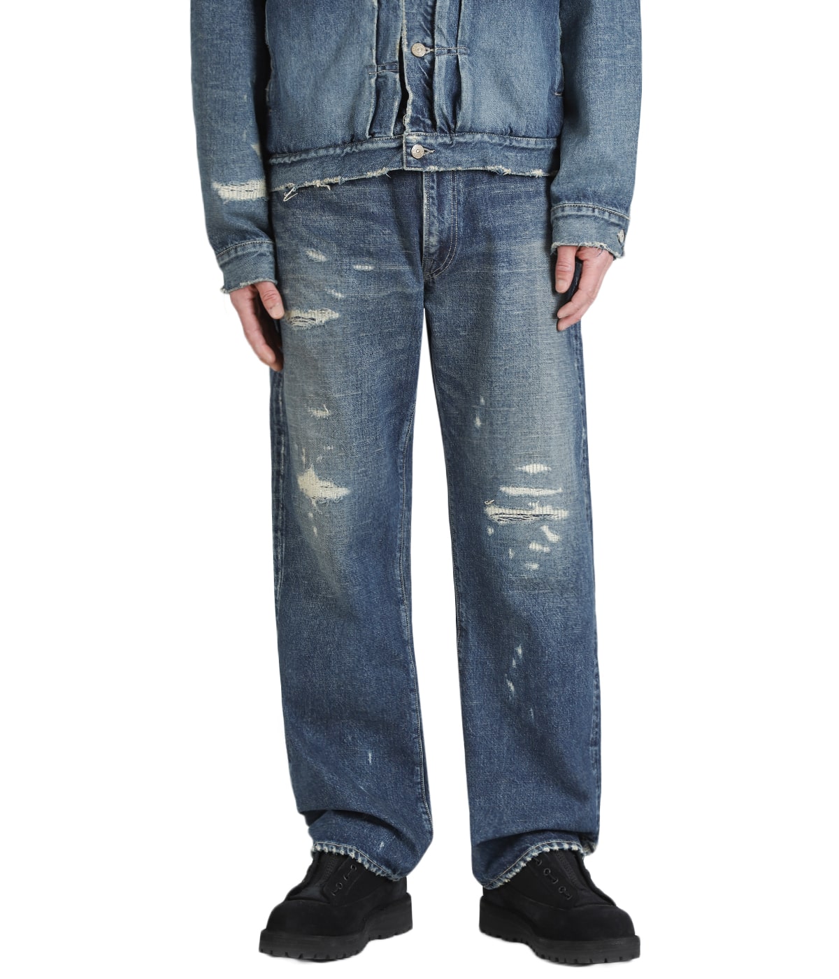 model（175cm / 60kg）B85 W75 H92 着用サイズ：M