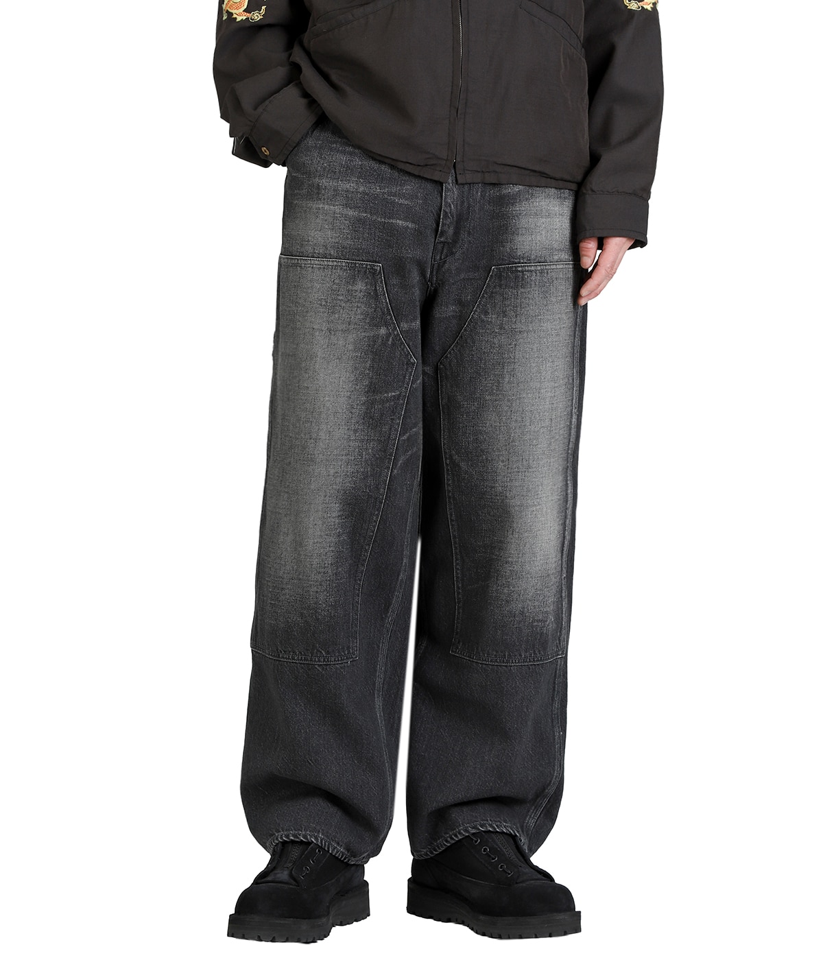 model（175cm / 60kg）B85 W75 H92 着用サイズ：M