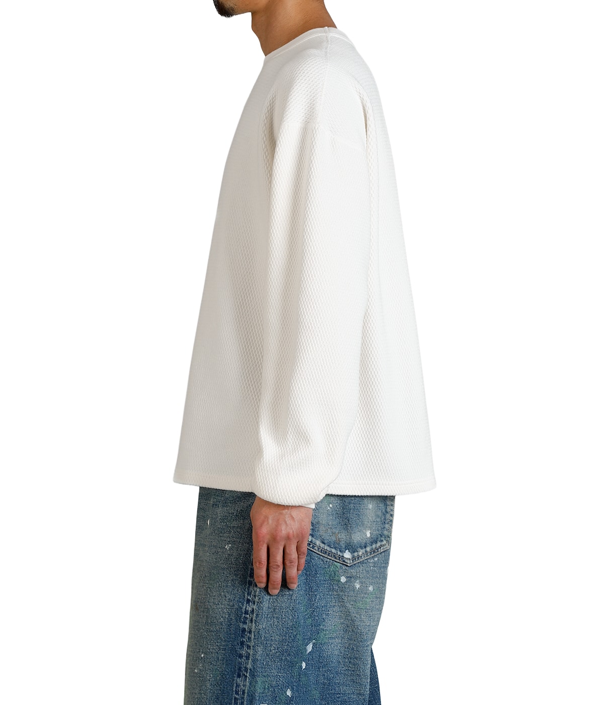 model（175cm / 60kg）B85 W75 H92 着用サイズ：M