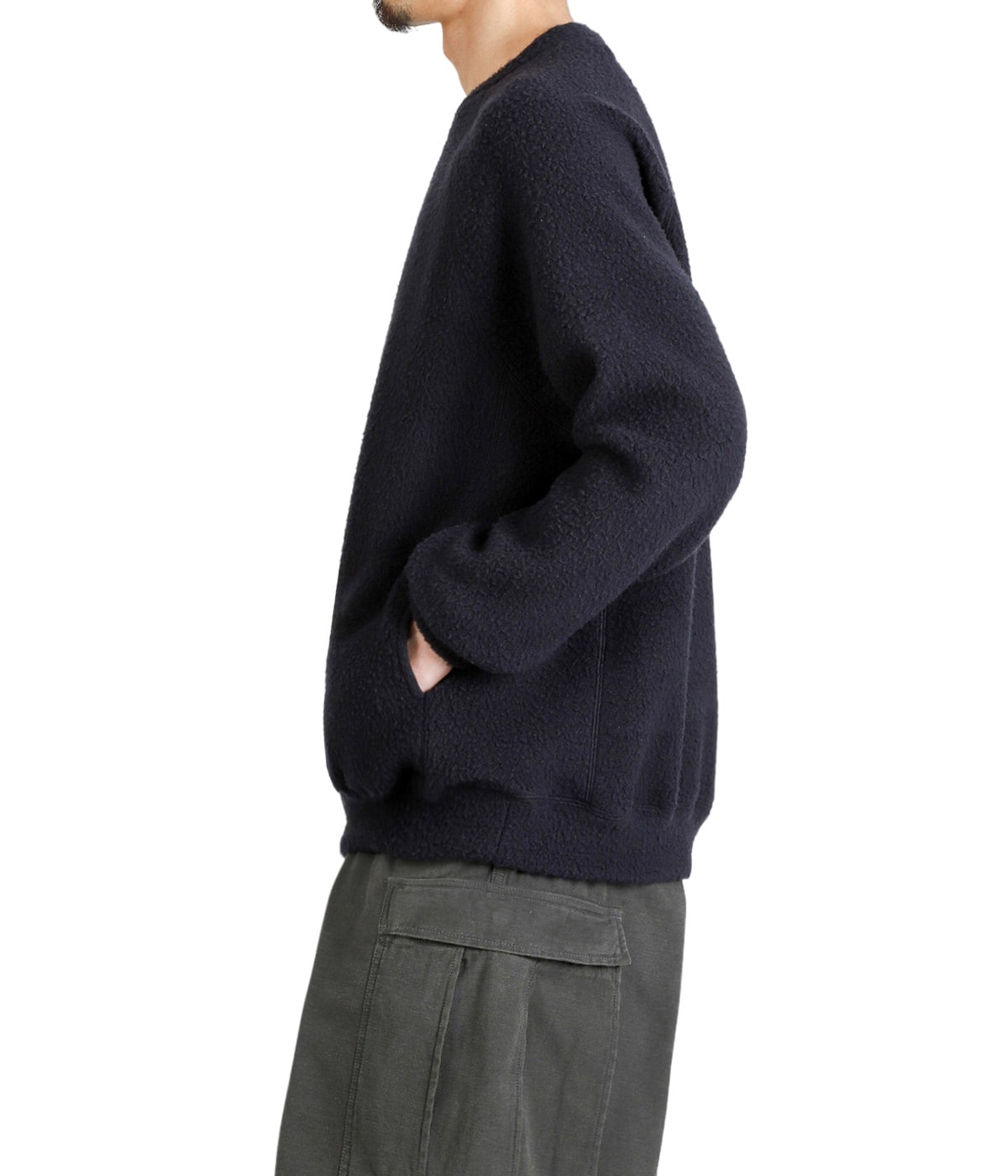 model（175cm / 60kg）B85 W75 H92 着用サイズ：M