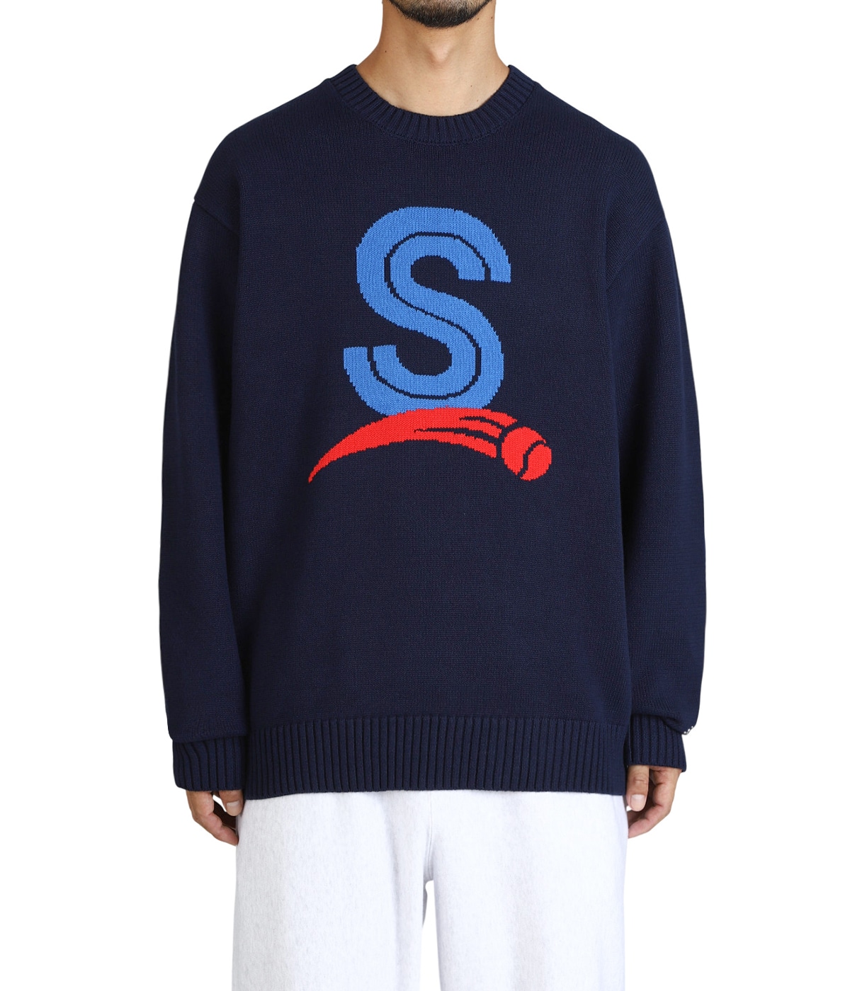 model（184cm / 63kg）B85 W80 H102 着用サイズ：L