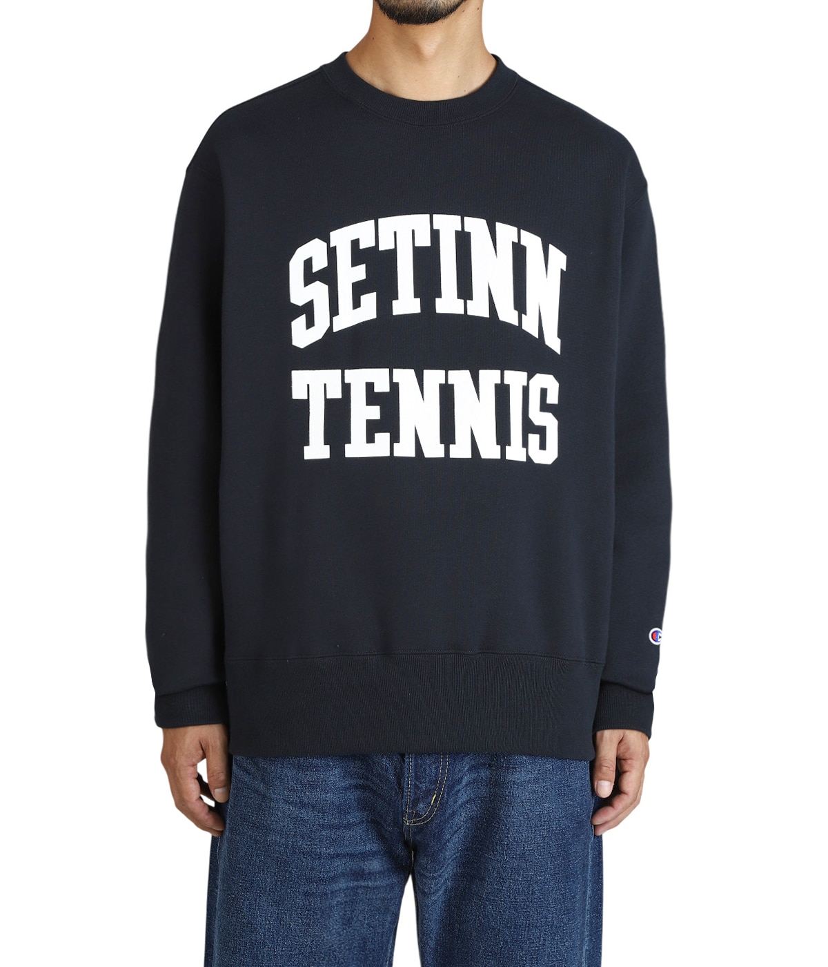 model（184cm / 63kg）B85 W80 H102 着用サイズ：L