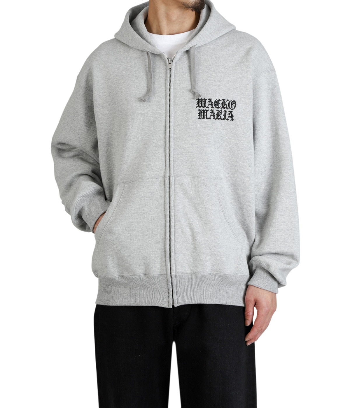 model(175cm / 60kg)B85 W75 H92 着用サイズ：M