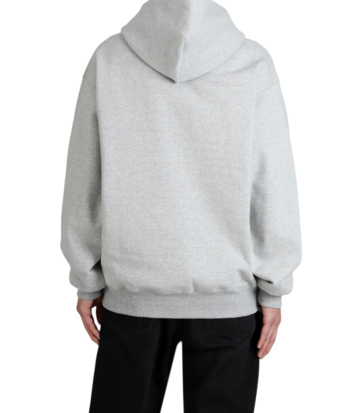 model(175cm / 60kg)B85 W75 H92 着用サイズ：M