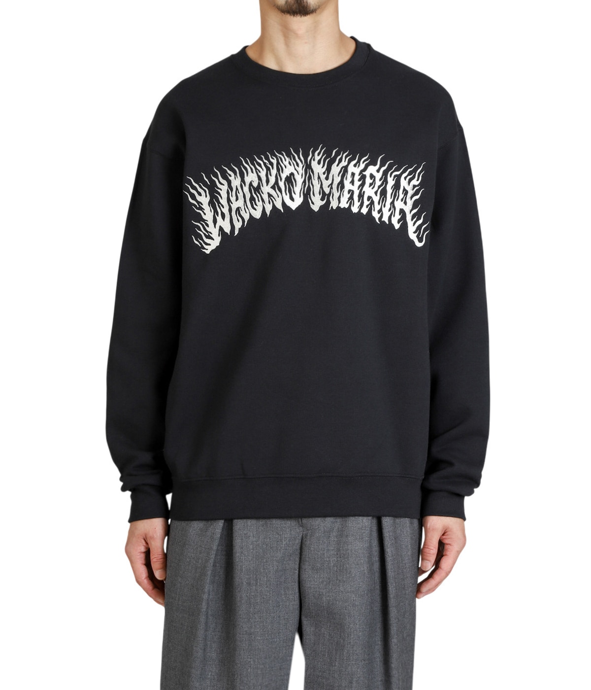 model（175cm / 60kg）B85 W75 H92 着用サイズ：M